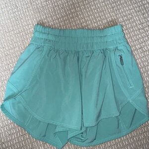 Women's Lulu Athletic Shorts 4inch